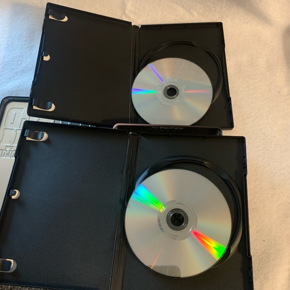 World War II: In Colour DVD (2008) cert E 2 discs - Picture 2 of 7